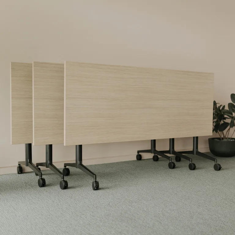 02-jive-training-table-ID060820095504241